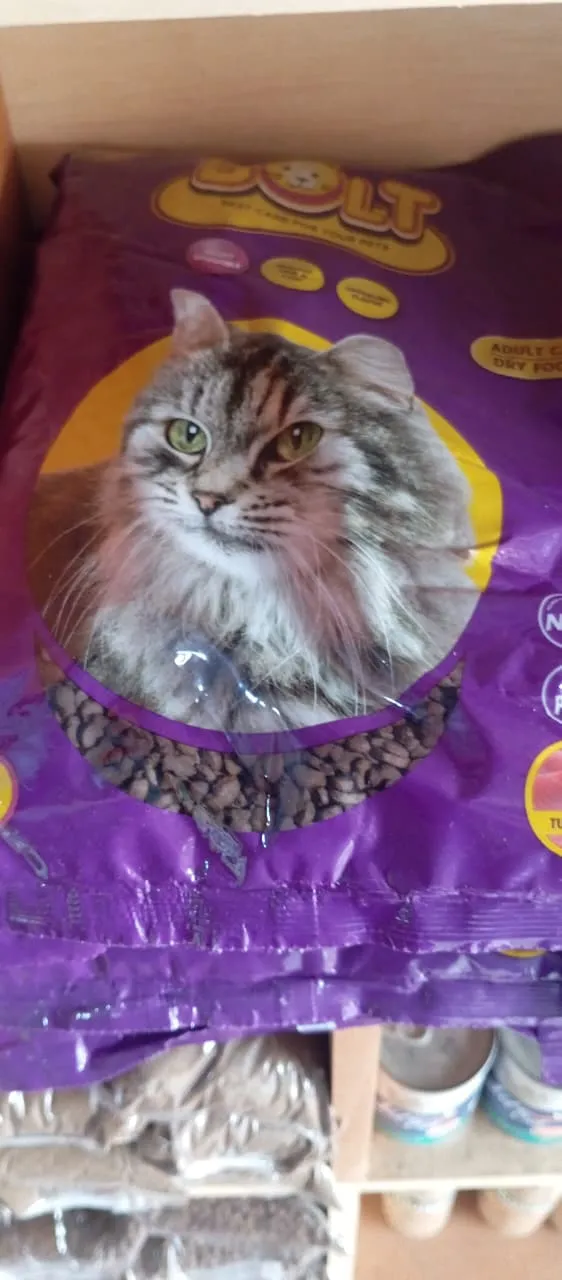 Foto Bolt pakan kucing (800 gr)